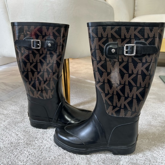 Michael KORS MK Brown Rubber Winter & Rain-boots Size 6 M - Picture 9 of 9